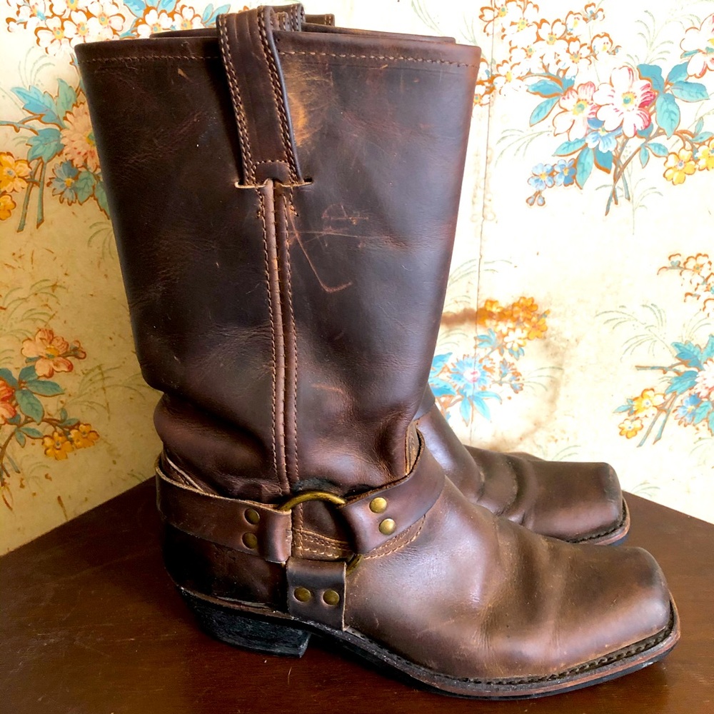 Vintage FRYE Leather Buckle Boots Size 9 M Woman’s